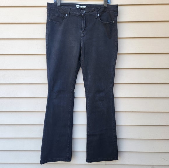 JCP Black Bootcut Jeans Solid Casual Cotton Blend - Picture 2 of 15